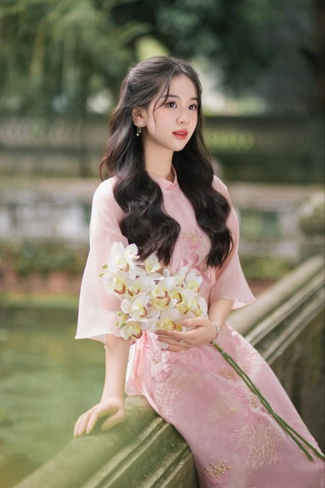 Khoảnh Khắc Có Màu